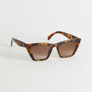 NWOT & Other Stories Angular Cat Eye Sunglasses in Brown Tortoise